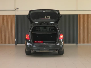Mercedes-Benz B-Class 180 Prestige AUTOMAAT CRUISE|18INCH|PANO|LEDER|PDC|STOELVERWARMING / 10