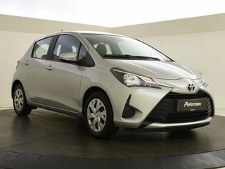 Toyota Yaris 1.0 VVT-i Comfort 5 Drs Airco / 2