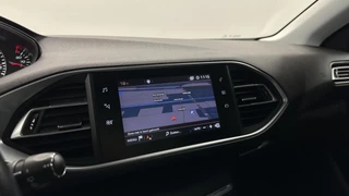 Peugeot 308 SW 1.2 PureTech Blue Lease Executive PANO CARPLAY NAVI. / 8