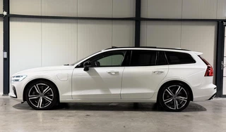 Volvo V60 2.0 T6 Recharge AWD R-Design Pano Leer Camera NAP / 22