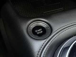 Nissan Juke 1.6 Hybrid N-Connecta / 27
