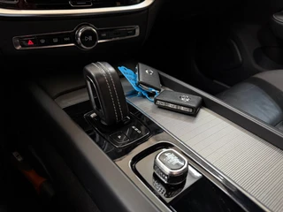 Volvo V60 2.0 B3 R-Design | Panoramadak | Harman Kardon | 360 Camera | Apple carplay & Android Auto / 11