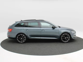 Škoda Superb 1.4 TSi 218 Pk iV Sportline Business | Panoramadak | Adaptive Cruise | Stuur/Stoel Verwarming | CarPlay | 19 Inch | 89.796 Km !! / 9