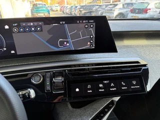 Peugeot 5008 1.2 Hybrid 145 GT 7p |Automaat | Elektr. achterklep | Stoel- & stuurverwarming | 7 Persoons | Adaptieve Cruise Control | Navigatie | Achteruitrijcamera / 14