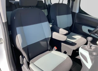 Citroën Berlingo 1.2 PureTech Feel  | dealer onderh. | navigatie | cruise control | airco | parkeersensoren | all season banden / 17