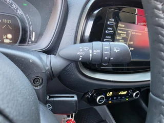 Toyota Aygo X 1.0 VVT-i MT first AD-CRUISE APPLE/ANDROID DONKERE RAMEN LM-VELGEN DAB+ NL-AUTO / 23