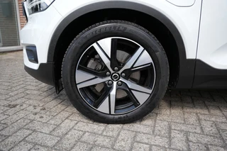 Volvo XC40 1.5 T4 RECH R-DESIGN Camera,Carplay, Harman Kardon / 8