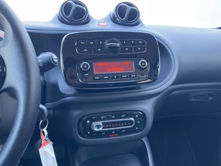 smart Forfour EQ Soh 96% 1Eig Clima Cruise toerenteller Essential 22kw-boordlader met fastcharge functie / 14
