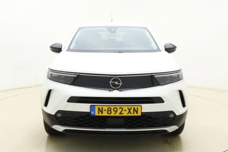 Opel Mokka 1.2 Turbo Elegance 130 PK | Weinig kilometers | Trekhaak | Navigatie | Camera | Climate control | Lichtmetalen velgen | Extra getint glas / 7