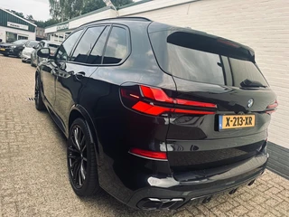BMW X5 XDRIVE50E LAUNCH / 8