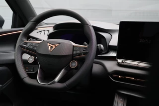 CUPRA Terramar 1.5 e-Hybrid 272pk VZ Performance  Pano/Matrix LED/Headup/Sennheiser/360/Keyless/ACC/DCC/ 20"/Trekhaak wegkl. / 7