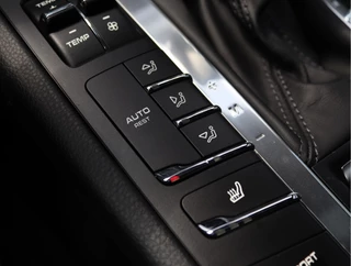 Porsche Macan 3.0 D S  | Leder | Luchtvering | Panoramadak | 21" Sport Classic / 60