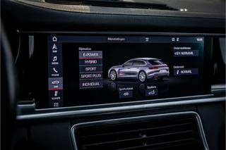 Porsche Panamera Sport Turismo 2.9 4 E-Hybrid 10 Years Edition  Krijt Stoelventilatie 21" Achterasbesturing Soft Close Panorama / 23