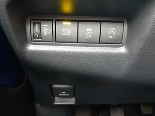 Toyota Aygo X PLAY / 24