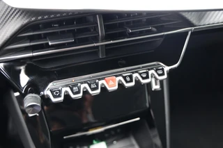 Peugeot e-208 EV Allure Pack 50 kWh|SOH 94%|Camera|Apple carplay/Android auto| / 13
