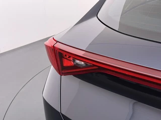 CUPRA Formentor 1.4 TSI e-Hybrid / 4