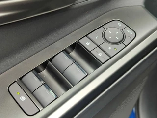 Toyota bZ4X Touring EXECUTIVE AWD 75 kWh NIEUW! PANODAK JBL-AUDIO 1500KG TREKGEW LM-VELGEN 20" 4S-BANDEN STOELVERW/KOELING STUURVERW BLIND SPOT WARMTEPOMP EL-ACHTERKLEP / 16