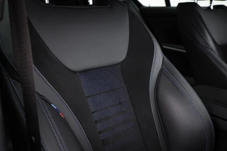 BMW 3-serie 318i M-Sport Executive Edition | AUDIO MEDIA- PACK | DRAADLOZE LADER | DAB | APPLE | CAMERA | 19" / 10