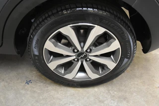 Kia Stonic 1.0 T-GDi 100pk DynamicPlusLine / 30