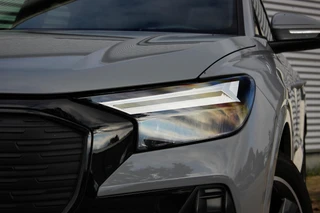 Audi Q4 e-tron 40 Advanced edition 77 kWh // 97,4% SoH | S-line | Panoramadak | Black Optic | Camera | Smartphone pakket | Keyless Advanced / 8