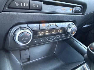 Mazda CX-5 2.0 SkyActiv-G 160 Luxury 4WD  Trekhaak, Stoel/stuurverwarming, 19''Lmv / 10
