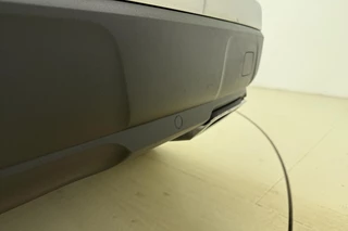 Peugeot 3008 1.2T 130pk GT | Achteruitrijcamera | Parkeersensoren V+A | Cruise & Climate control | Navi | Apple Carplay / Android Auto / 16