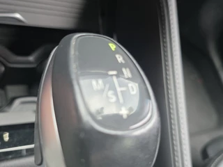 BMW X1 xDrive25e eDrive M pakket HUD LEER SPORT PANODAK / 36