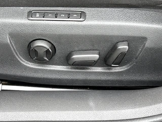 Skoda Superb Combi 1.4 TSI iV Business Edition Plus | Camera | Memory Stoelen | Stoelverwarming | Cruise Control / 24