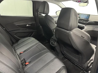 Peugeot 3008 1.6 HYbrid 225 Allure Pack Business CARPLAY NAVI ECC ADAPTIEF CRUISE. / 17
