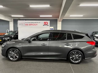 Ford Focus Wagon 1.0 EcoBoost Hybrid ST Line Business/ Nederlandse auto/ Eerste eigenaar/ Achteruitrijcamera/ Parkeersensoren / 2
