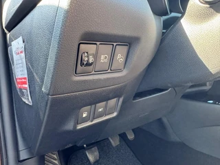 Toyota C-HR 1.2 EXECUTIVE Origineel Nederlands 1e eigenaar ACC Stoelverwarming Navigatie / 31