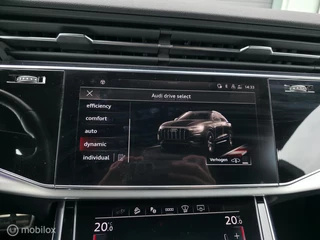 Audi Q8 55 TFSI e Quattro S-Line / Nachtzicht / HUD / Sfeer / 34