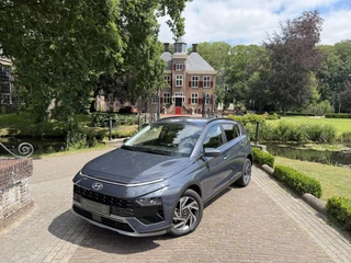 Hyundai Bayon 1.0 T-GDI Premium | 7400KM! | Adaptive | CarPlay | Fabrieksgarantie |