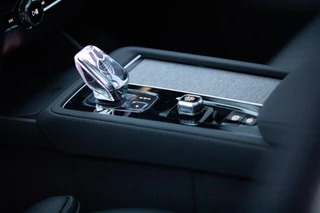 Volvo XC90 2.0 T8 Plug-in hybrid AWD Ultra Bright MY 2026 Facelift / 14