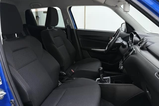 Suzuki Swift 1.2 Style Smart Hybrid 83pk | Navigatie | Camera | Climate Control | Stoelverwarming | Cruise Control Adaptief | Lichtmetalen Velgen | Weinig Kilometers / 8