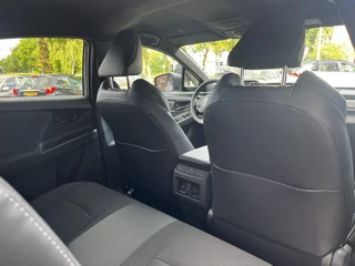 Toyota C-HR+ First Edition 77 kWh STOEL/STUURVERWARMING EL-ACHTERKLEP BLINDSPOT CLIMA APPLE/ANDROID PARK-SENSOR / 10