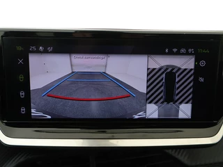 Peugeot 208 1.2 Hybride eDSC6 145 GT Automaat Carplay 3D Cockpit Clima Camer / 9
