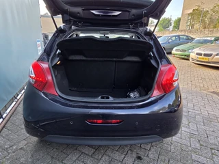 Peugeot 208 1.2 e-VTi Style NAVI TEL PDC CRUISE CONTROL / 10