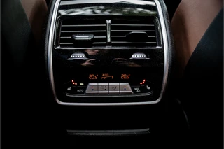 BMW X5 xDrive50e M Sport Pro  Bowers & Wilkins Sky Lounge Massage Crafted Clarity Soft Close / 25