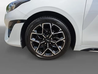 Kia ProCeed 120PK T-GDi GT-Line | Schuif/kanteldak | Stoel-en stuurwielverwarming | Elektrische achterklep | Camera | Apple CarPlay/Android Auto | Full LED | All season banden / 30