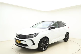 Opel Grandland 1.2 Turbo Ultimate | AGR - Stoelen | Climate & Cruise Control | 19INCH | Elektrische Achterklep | Stoelverwarming |