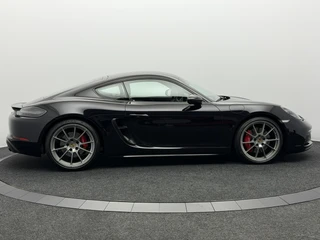 Porsche 718 Cayman GTS 4.0 Kuipstoelen | Burmester | GTS interieur | PDK | Carbon | NL-Porsche / 7