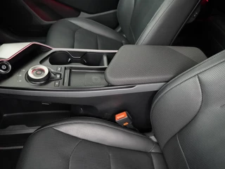 Kia EV6 Edition Advanced 84 kWh  - Stoelverwarming/verkoeling / Stuurwielverwarming - Camera - Apple Carplay - Android Auto - 7 jaar of 150.000km Fabrieksgarantie / 34