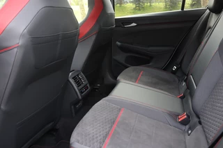 Volkswagen Golf 2.0 TSI GTI 301PK Clubsport  Akrapovic/Pano/HK/Blackstyle/IQ.Light/Camera/Headup/19" / 39