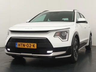 Kia Niro 1.6 GDi PHEV DynamicLine  - Navigatie - Cruise Control - Climate Control - Apple CarPlay/Android Auto - Fabrieksgarantie tot 06-2032 / 2