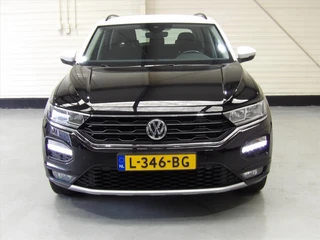 Volkswagen T-Roc 1.5 TSI 150pk T-Roc Style / 6