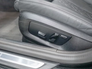 BMW 5 Serie Touring 530e xDrive M-Sport Panoramadak | Adapt. Cruise Control / 19