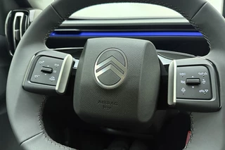 Citroen C3 1.2 Turbo 100pk Plus | Navigatie via carplay | Airco | Dakrails | DAB Radio | Cruise control | Parkeersensoren achter | LED Verlichting / 19
