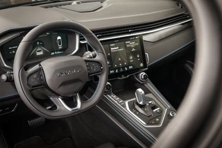 Lynk & Co 01 1.5 Plug-in Hybrid 262 Pk Zwarte Hemel | Panoramadak | 75 km Elektrisch | 360 Camera | NL Auto | 20 inch. LMV | 1e Eigenaar / 41