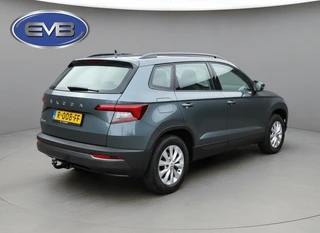 Skoda Karoq 1.5 TSI ACT Business Edition, trekhaak, stoelverwarming, navigatie, climaat controle / 18